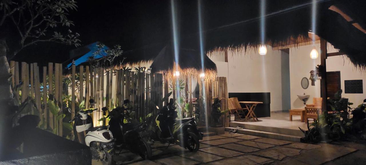 Hotel The Poetri Oka Batununggul Exterior foto