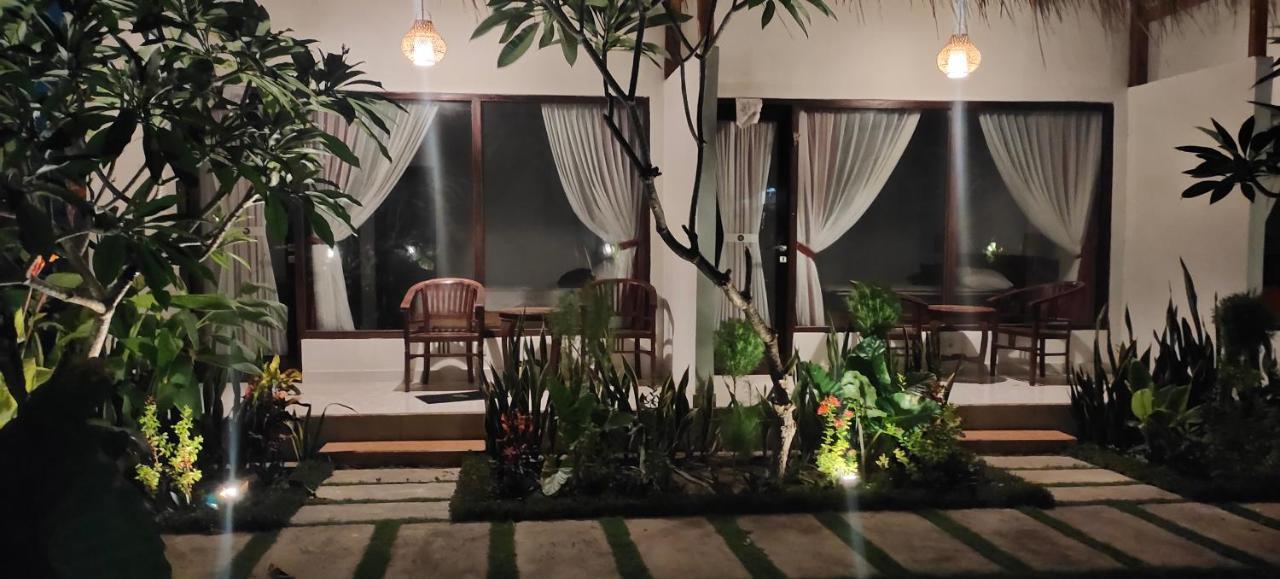 Hotel The Poetri Oka Batununggul Exterior foto